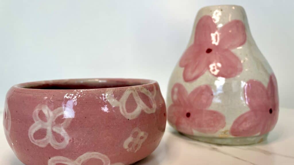 flower underglaze vase designs
